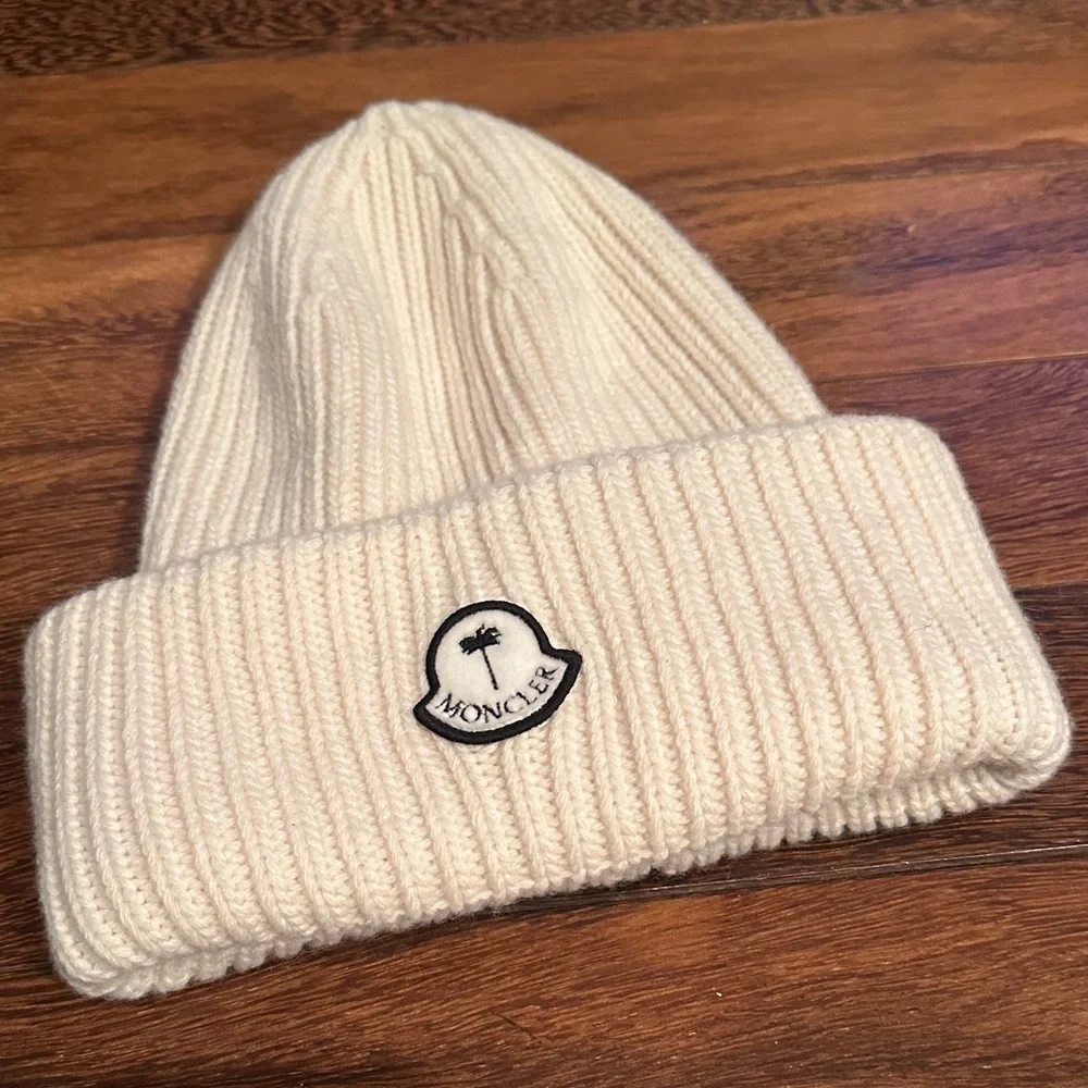 Moncler & Palm Angels Ivory Knit Hat - Picture 3 of 7